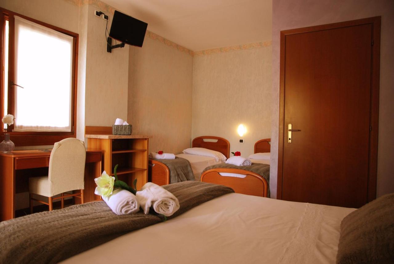 Hotel Andreis Cavaion Veronese Buitenkant foto
