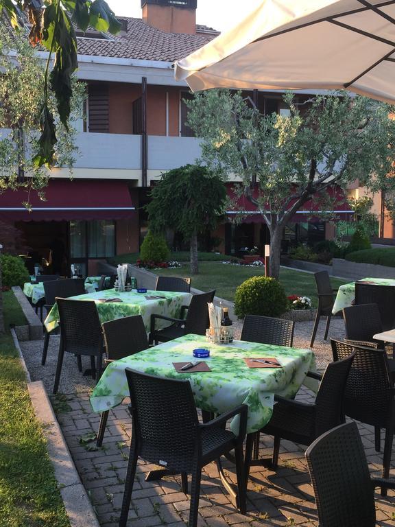 Hotel Andreis Cavaion Veronese Buitenkant foto