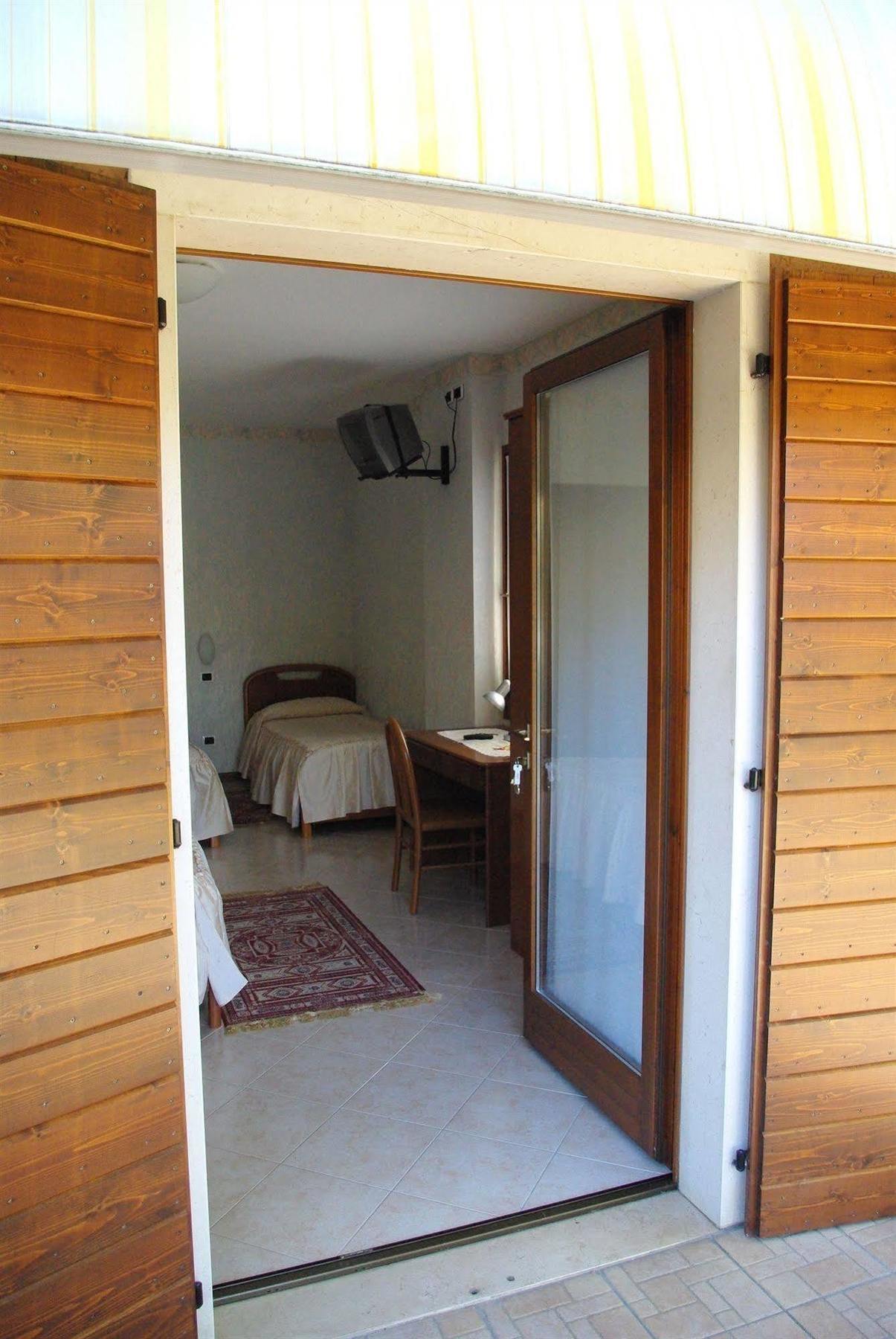 Hotel Andreis Cavaion Veronese Buitenkant foto